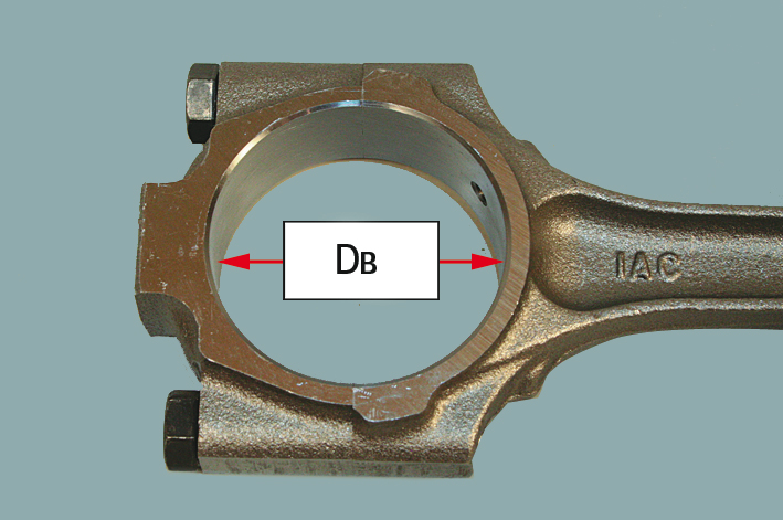 Измерьте нутромером внутренний диаметр нижней головки шатуна на автомобиле Hyundai Solaris