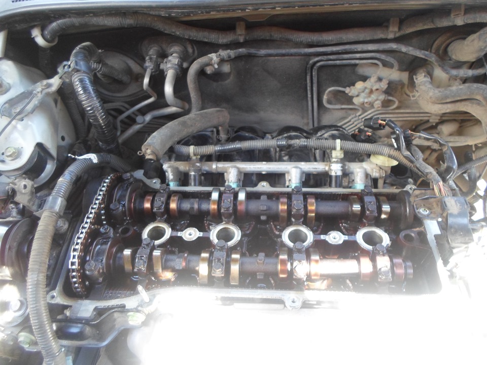 Двигатель со снятой ГБЦ Toyota Camry 