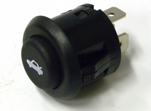 Кнопка привода замка багажника Лада Гранта (ВАЗ 2190)