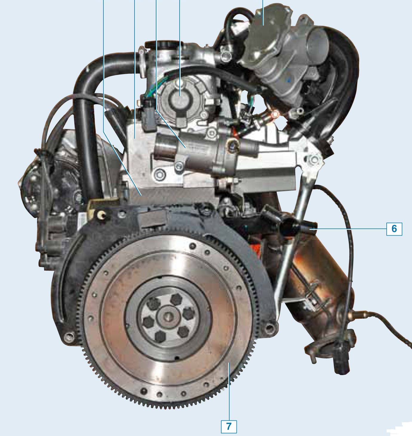 Детали левой части двигателя ВАЗ-21116 по направлению движения Лада Гранта (ВАЗ 2190)