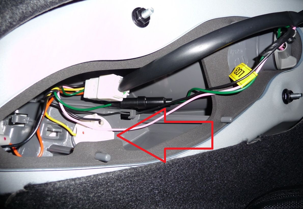 Расположение лампы заднего указателя поворота на автомобиле Hyundai Solaris