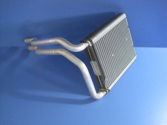 Радиатор отопителя на автомобиле Hyundai Solaris