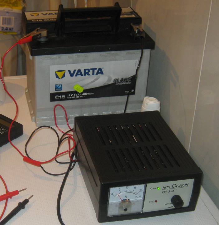 Зарядка стационарным зарядным устройством аккумуляторной батареи Lada Largus