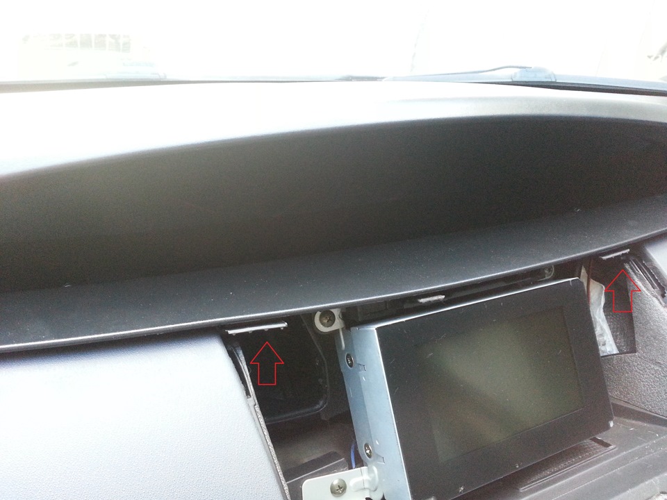 Приборная панель без центральной консоли Nissan Primera