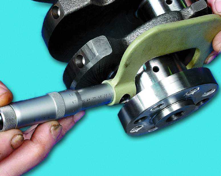 Lada Grantaエンジン（VAZ 2190）のクランクシャフトのメインジャーナルの直径の測定