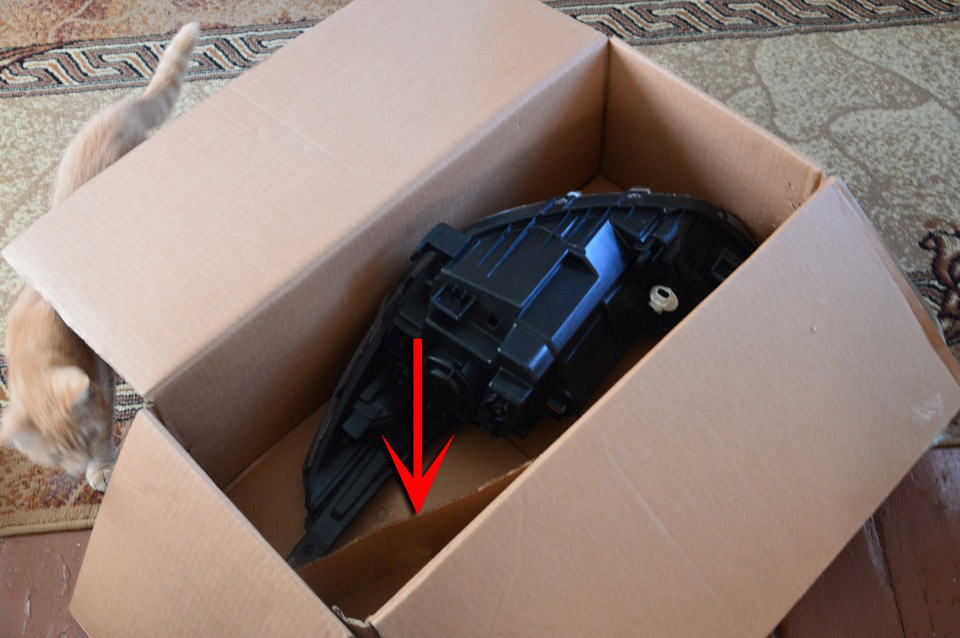 Коробка для нагревания фары на автомобиле Hyundai Solaris 2010-2016